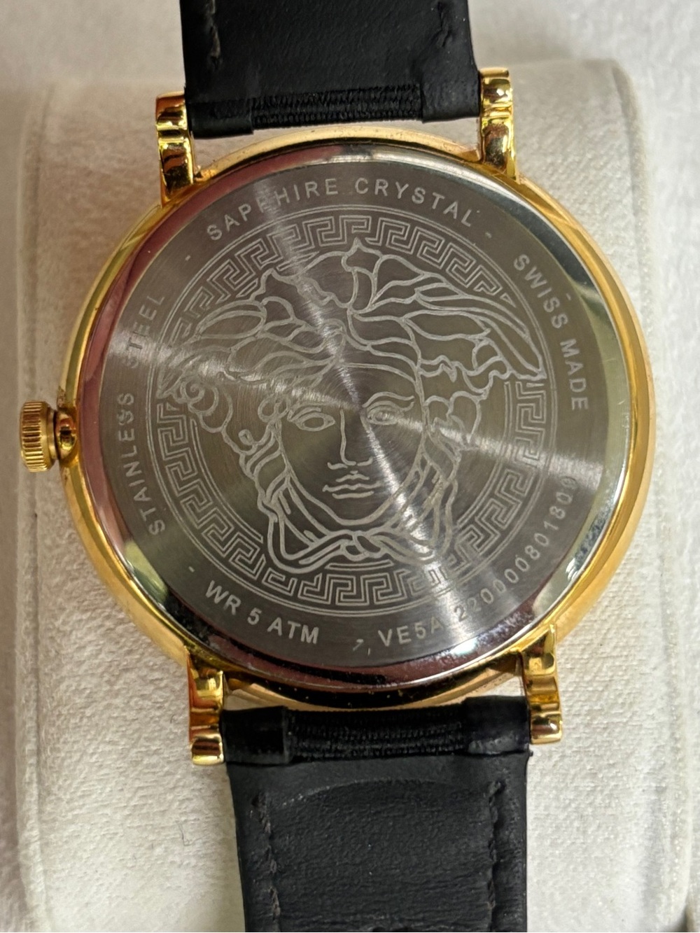 Versace Greca Medusa VCircle Watch - Picture 4 of 6